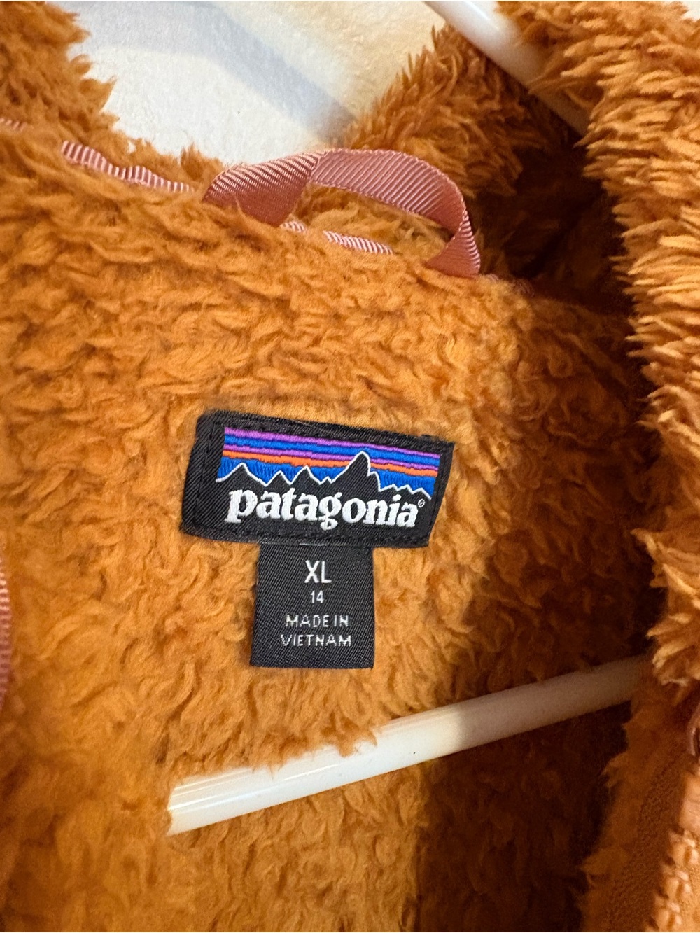 Patagonia Girls Hooded Los Gatos Sherpa Coat Jacket in Rust Brown XL 14 - Picture 2 of 2